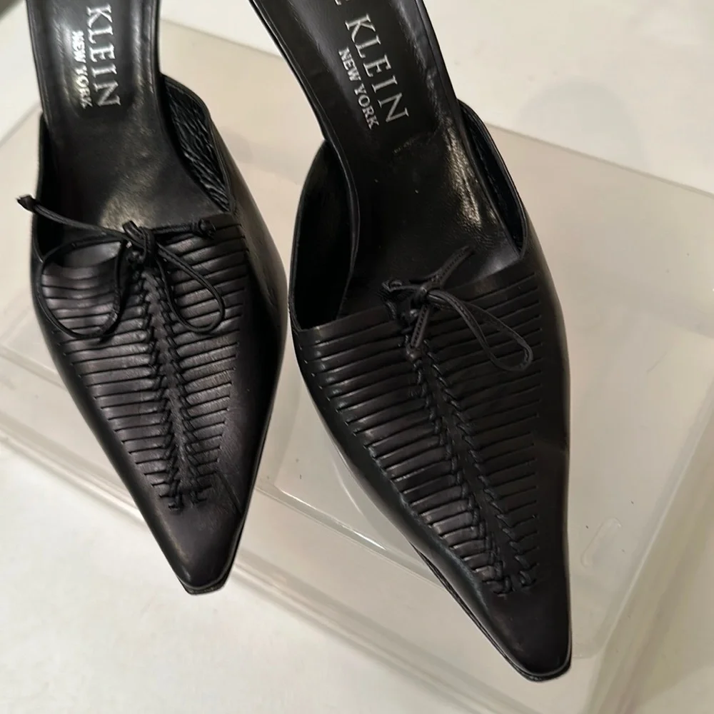 ANNE KLEIN vintage black leather backless slides in great condition - Picture 2 of 5